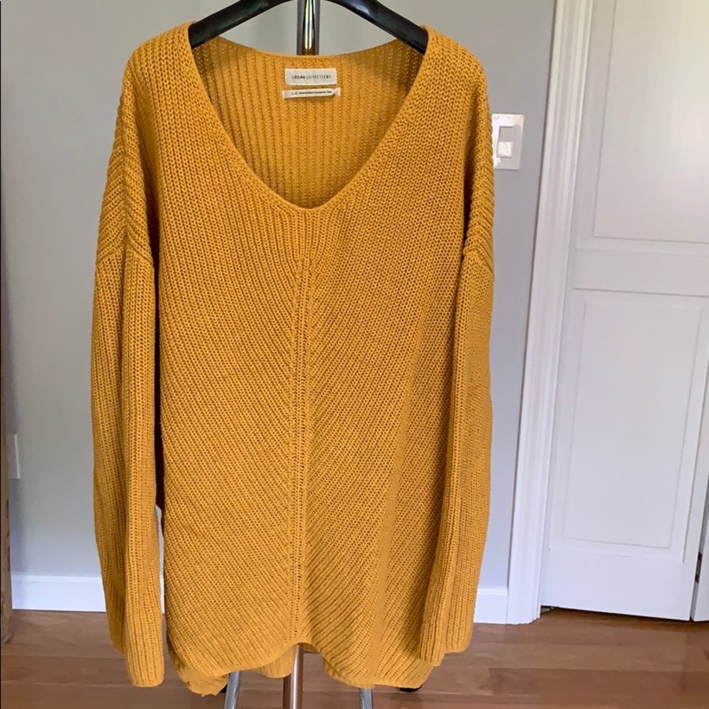 Urban Outfitters loose-fitting Sweater